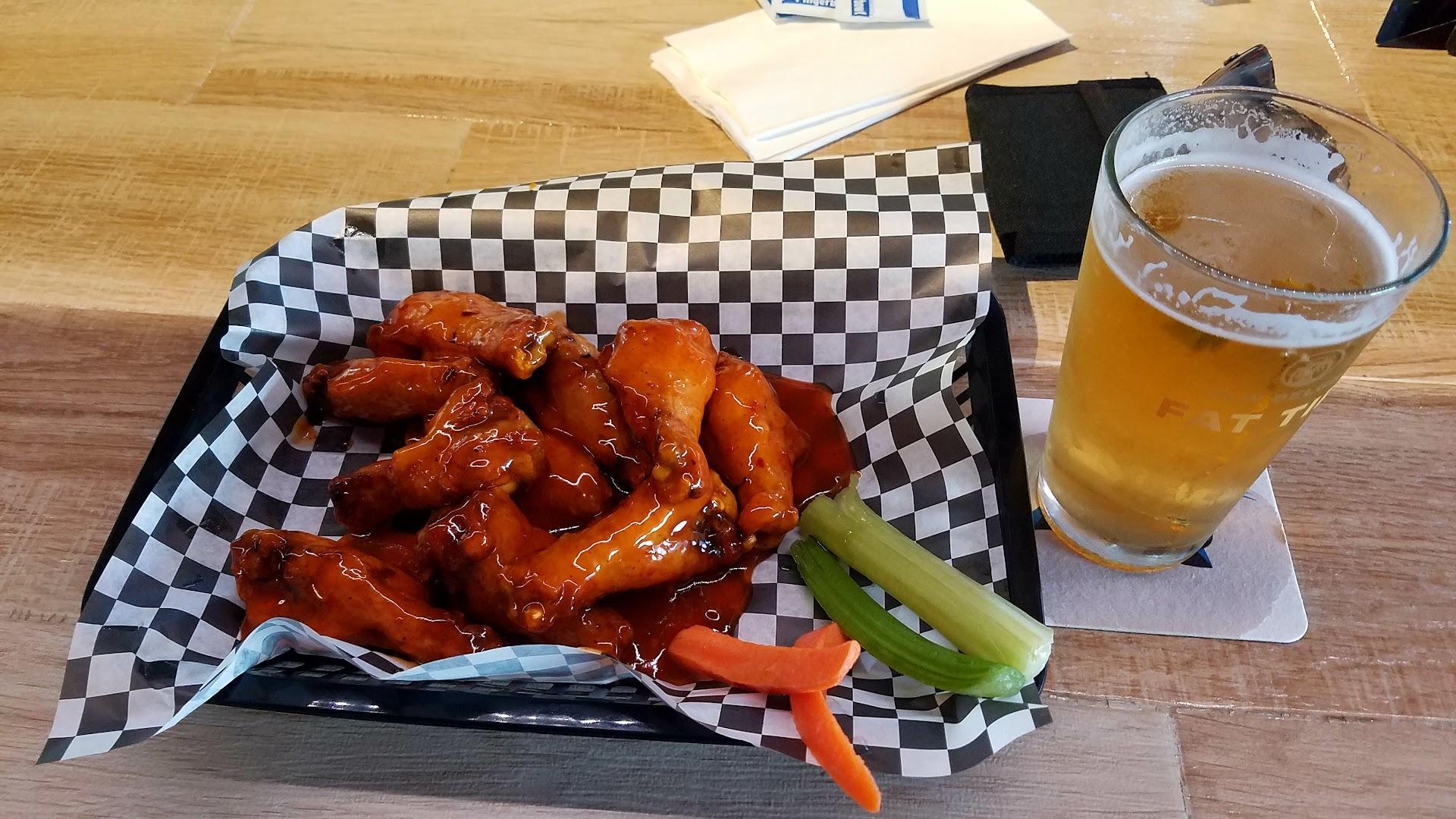Downtown Jr's 23 Sports Grill